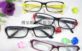 镜所眼镜价格多少钱一个，镜视镜片价格